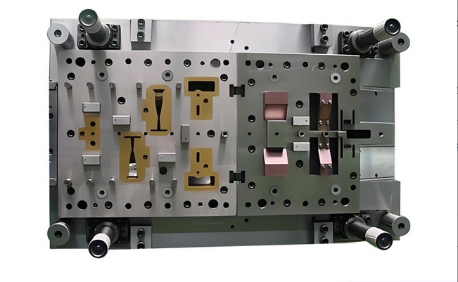 冲压模具由哪几部分组成?