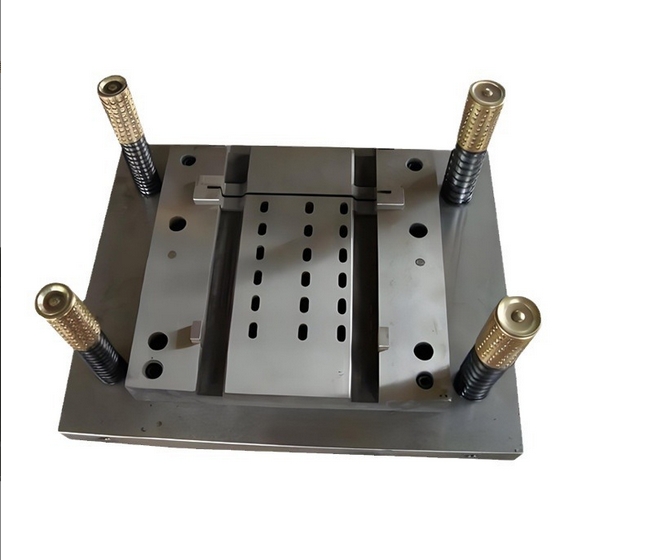 冲压模具真空吸附台密封不良：吸力衰减的根源与破局之道